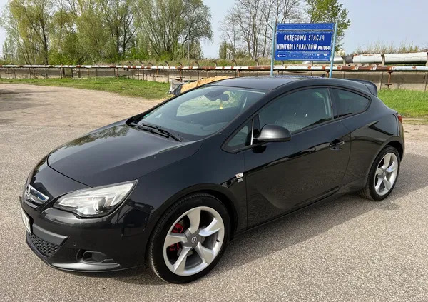 wielkopolskie Opel Astra cena 26950 przebieg: 188000, rok produkcji 2012 z Konin